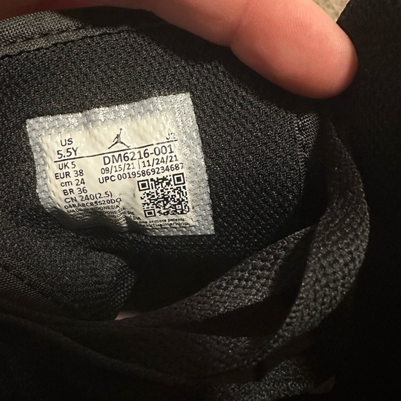 Worn only twice, super cute Jordans! - Picture 7 of 7